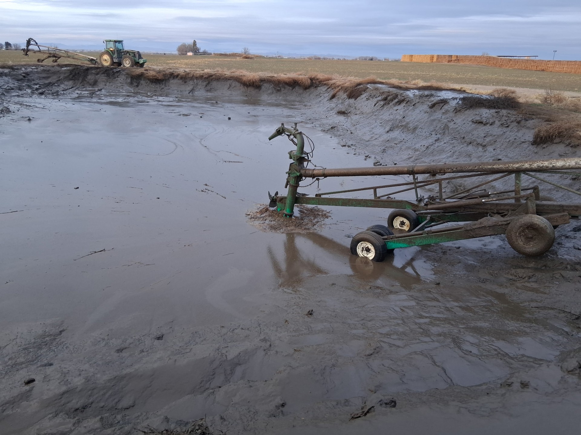 Lagoon pumping equipment on site